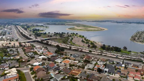 $1,995,900 | 3011 Lloyd Street, San Diego, CA 92117