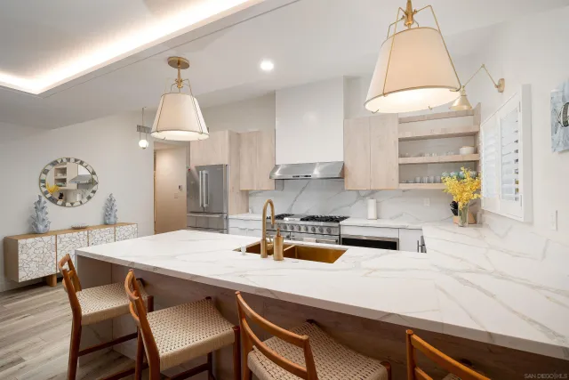 $1,995,900 | 3011 Lloyd Street, San Diego, CA 92117