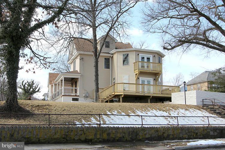 2630 Brentwood Road Northeast Washington, DC 20018 - Photo 2 of 30 Exterior (General)