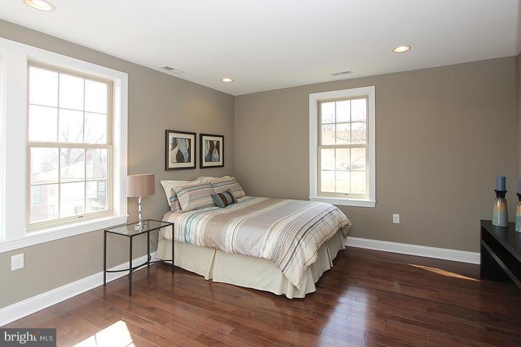 2630 Brentwood Road Northeast Washington, DC 20018 - Photo 23 of 30 Bedroom