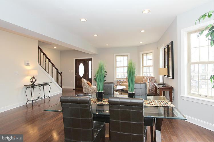 2630 Brentwood Road Northeast Washington, DC 20018 - Photo 7 of 30 Dining Room