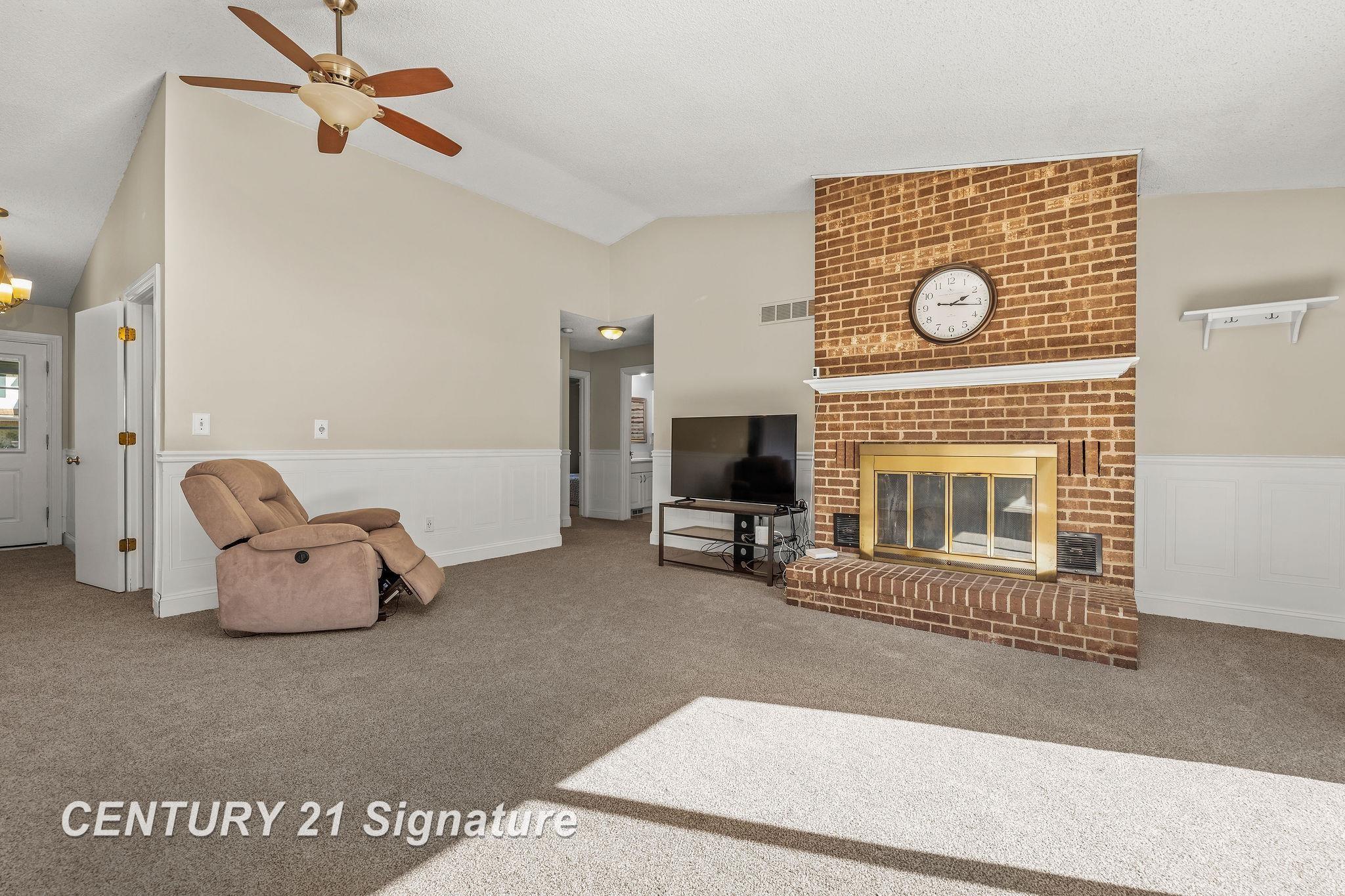 22341 Mill Road Novi, MI 48375 - Photo 14 of 37 50159179-343e43db-027a-49a7-b076-16a6ff5057da.JPG