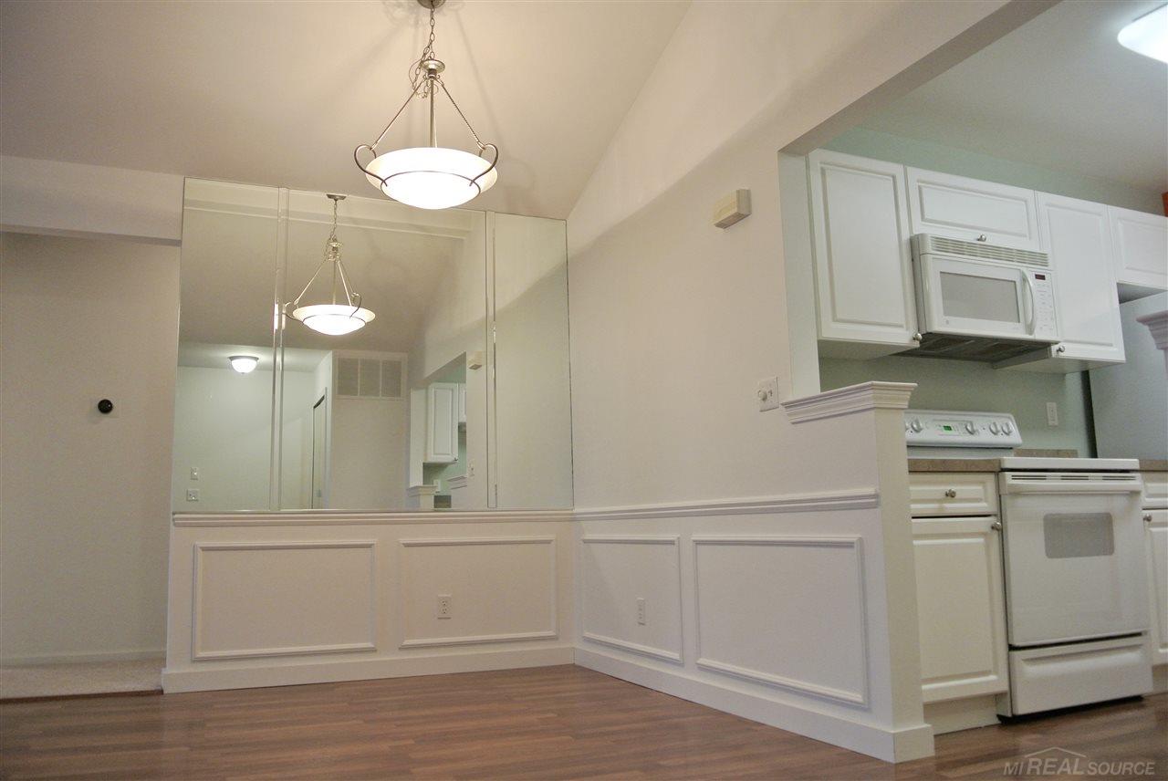3548 Tremonte Circle Circle Rochester, MI 48306 - Photo 23 of 61