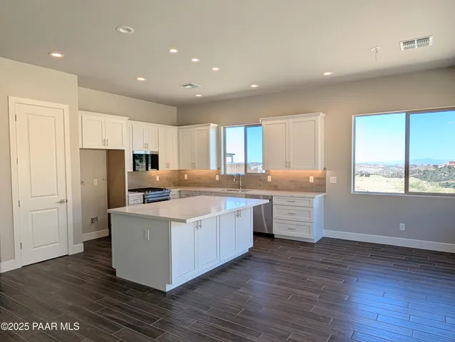 $699,000 | 263 Looking Glass Drive, Prescott, AZ 86303