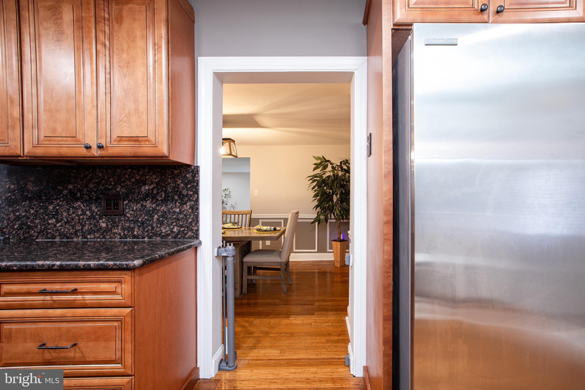 239 Main Street Hamilton, NJ 08620 - Photo 12 of 39 a bathroom with a window
