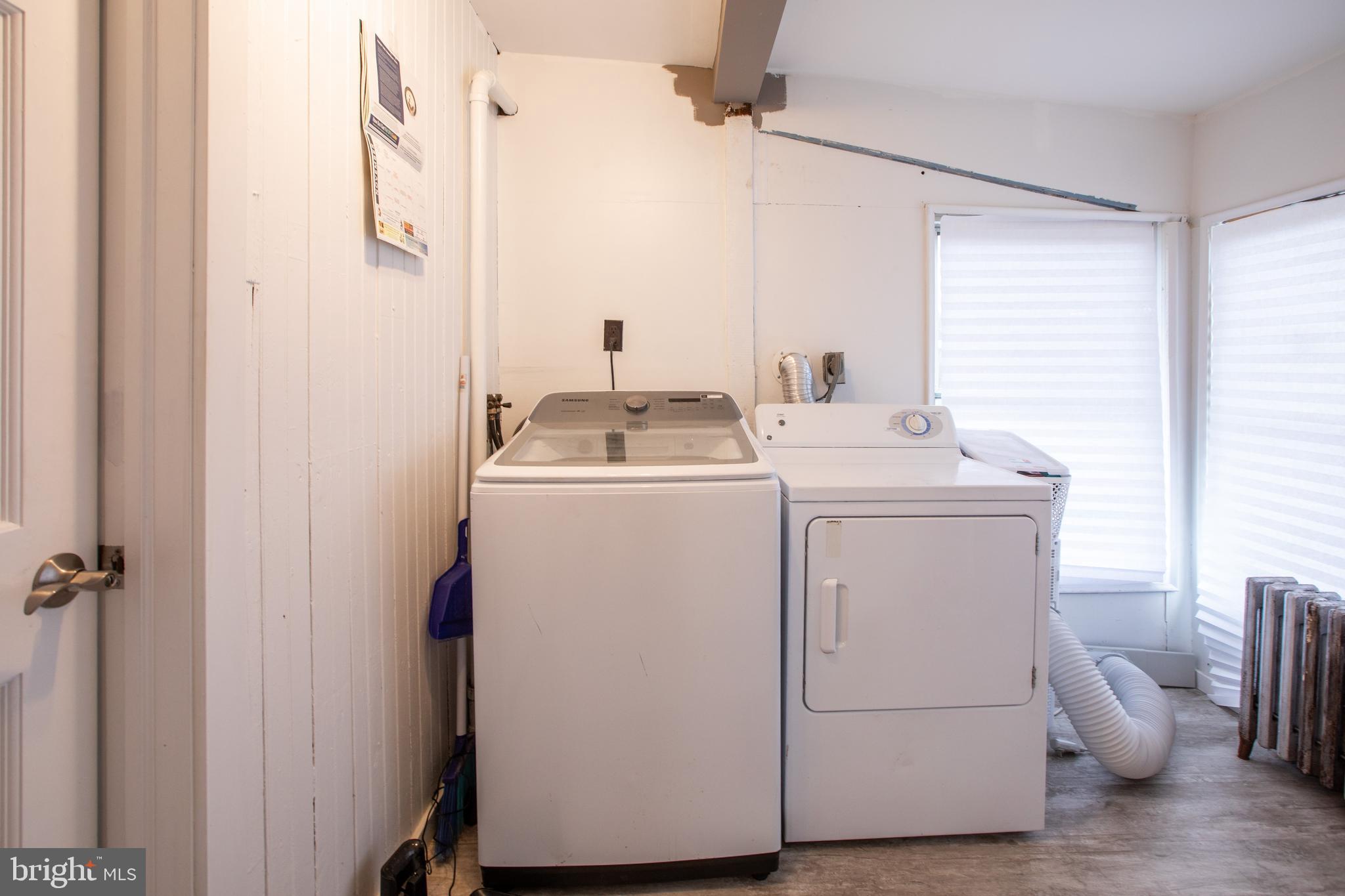 239 Main Street Hamilton, NJ 08620 - Photo 16 of 39 a utility room with dryer and washer