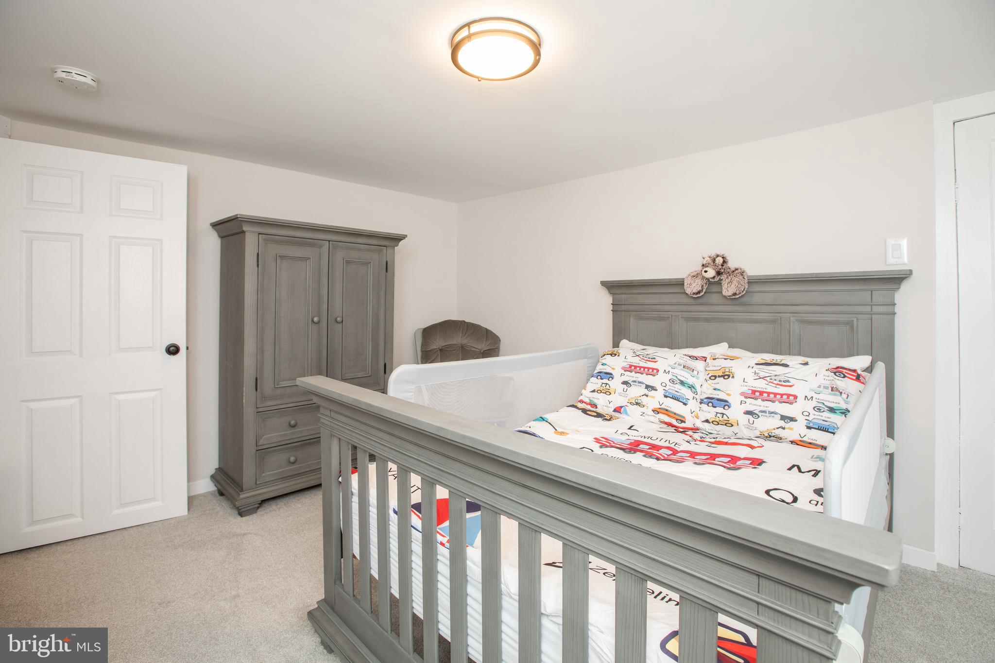 239 Main Street Hamilton, NJ 08620 - Photo 24 of 39 a view of a hallway