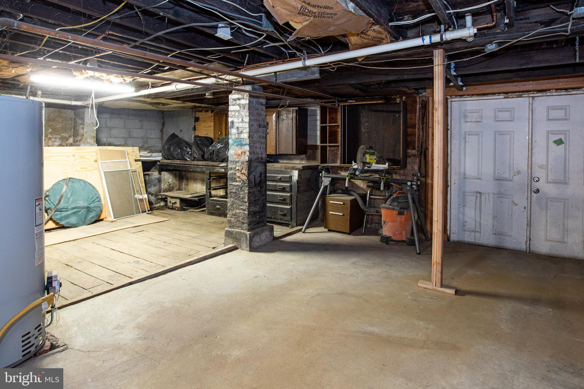 239 Main Street Hamilton, NJ 08620 - Photo 35 of 39 a view of a garage with storage