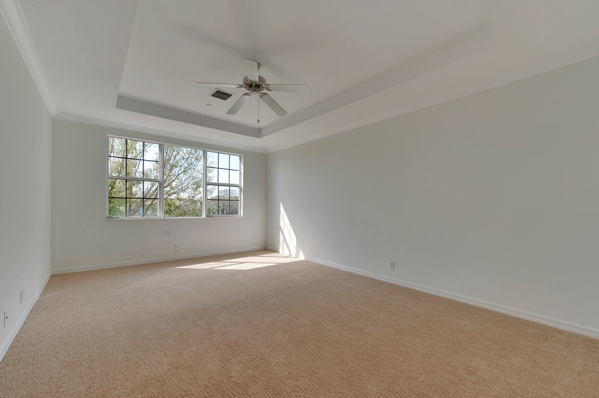 36 Lancaster Road Boynton Beach, FL 33426 - Photo 9 of 20 010-191989-MO-10_3925236