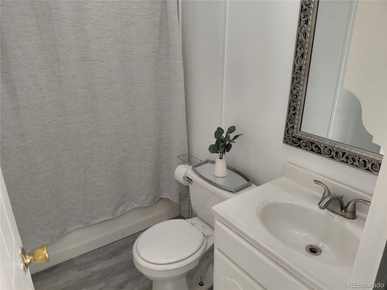 2940 Hawk Street Denver, CO 80260 - Photo 24 of 35 Gallery Image 24