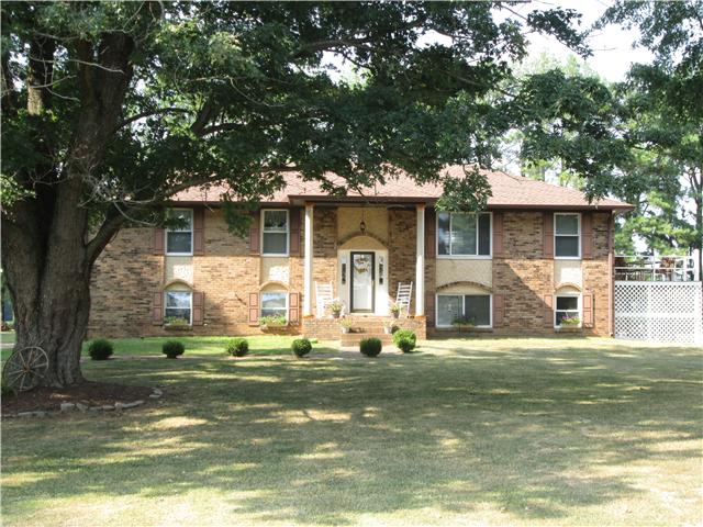 308 Jake Link Road Cottontown, TN 37048 - Photo 1 of 17