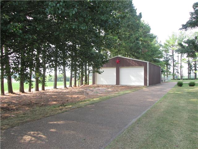 308 Jake Link Road Cottontown, TN 37048 - Photo 15 of 17