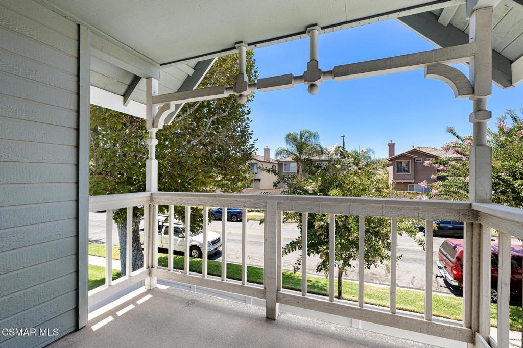 1806 Rory Lane, Unit 6 Simi Valley, CA 93063 - Photo 29 of 96 Gallery Image 29