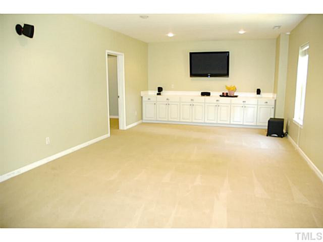 1528 Nealstone Way Raleigh, NC 27614 - Photo 20 of 25 Basement