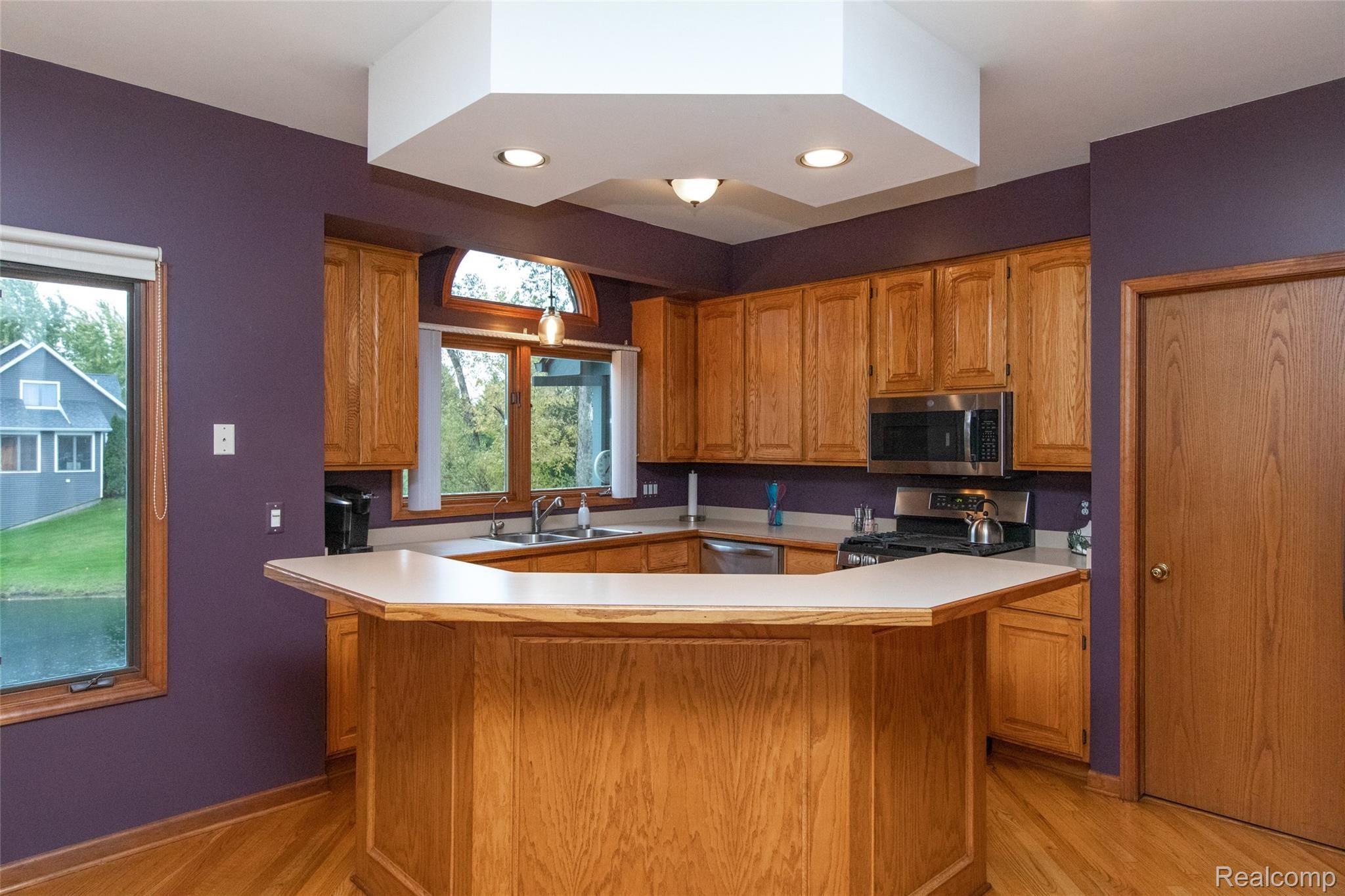 8652 Miller Road Clarkston, MI 48348 - Photo 14 of 47 Large Snack Area with Storage & electricity