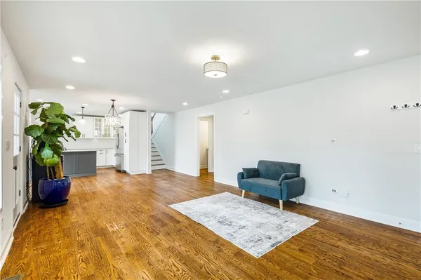 a view of livingroom with furniture and window