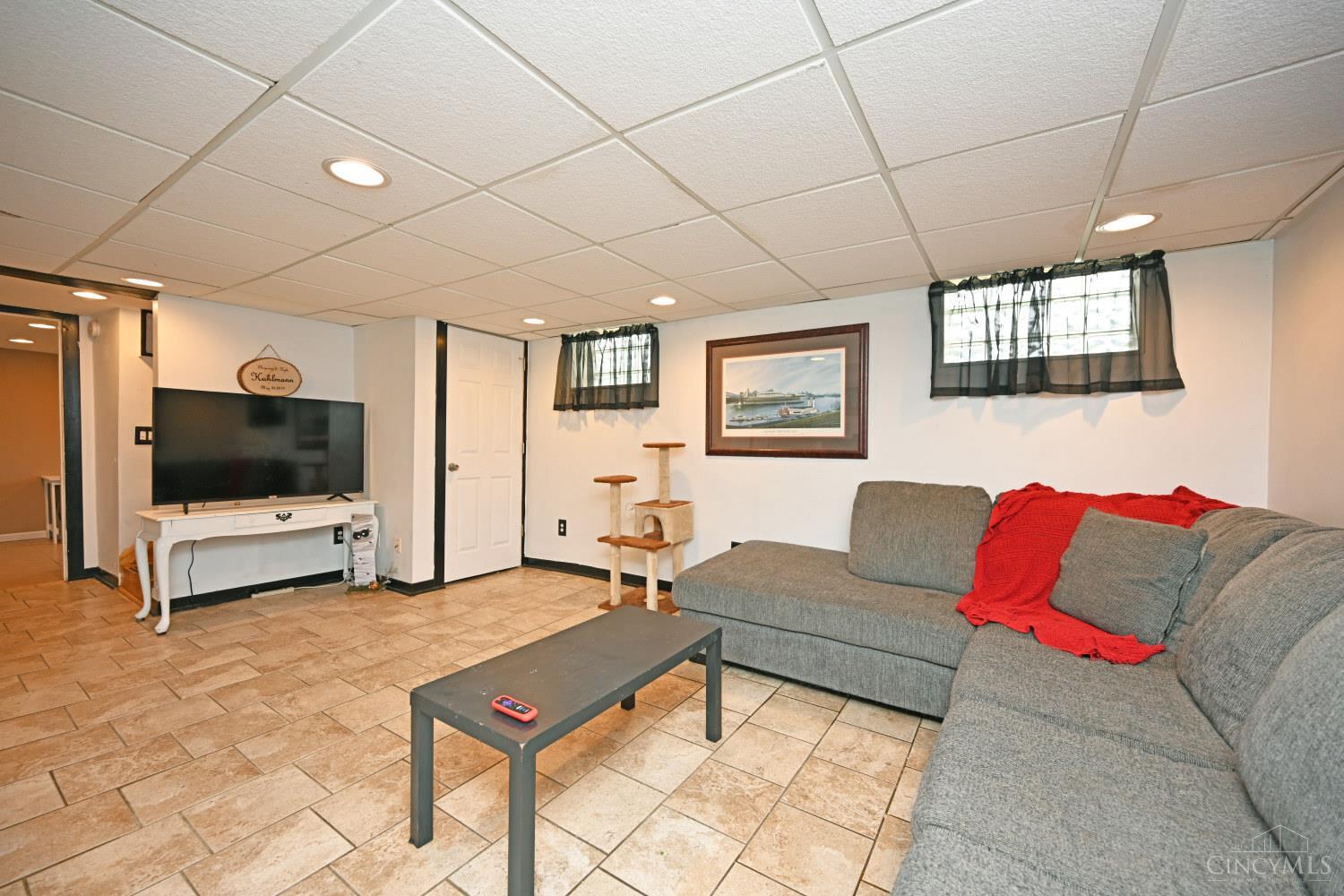 5957 Bridgetown Road Cincinnati, OH 45248 - Photo 27 of 50