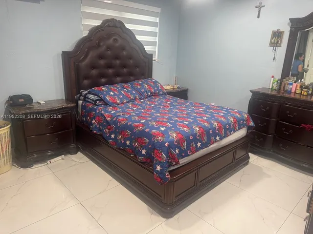 $750,000 | 19700 Northwest 6th Place, Miami Gardens, FL 33169