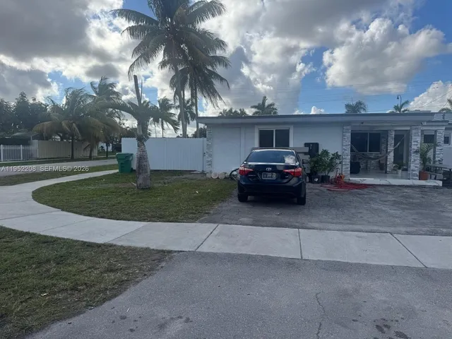 $750,000 | 19700 Northwest 6th Place, Miami Gardens, FL 33169