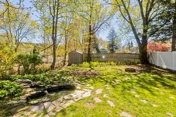 $299,000 | 14 1/2 Gaugh Street, Easthampton, MA 01027