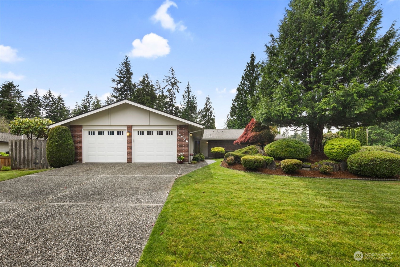 14405 157th Place Southeast Renton, WA 98059 - Photo 1 of 37 Gallery Image 1