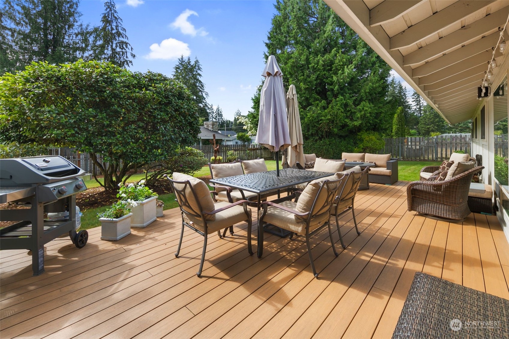 14405 157th Place Southeast Renton, WA 98059 - Photo 32 of 37 Gallery Image 32