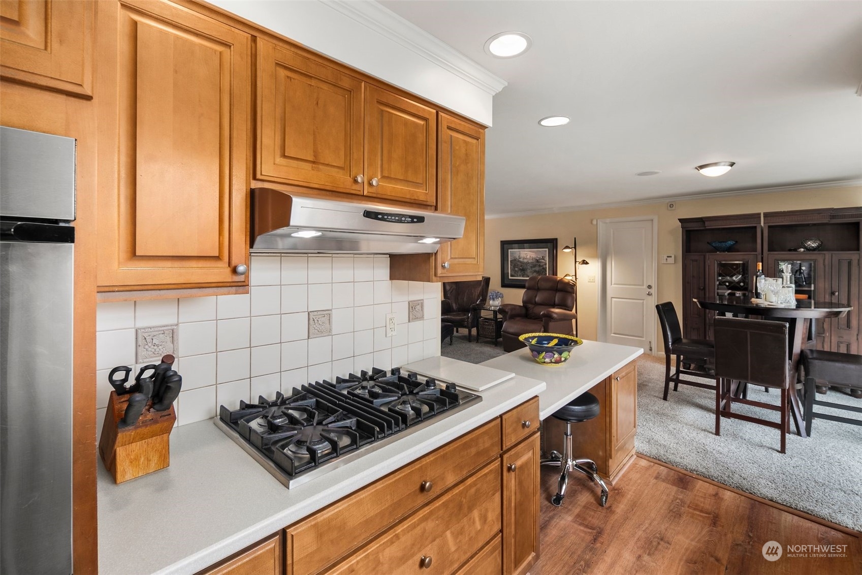 14405 157th Place Southeast Renton, WA 98059 - Photo 10 of 37 Gallery Image 10