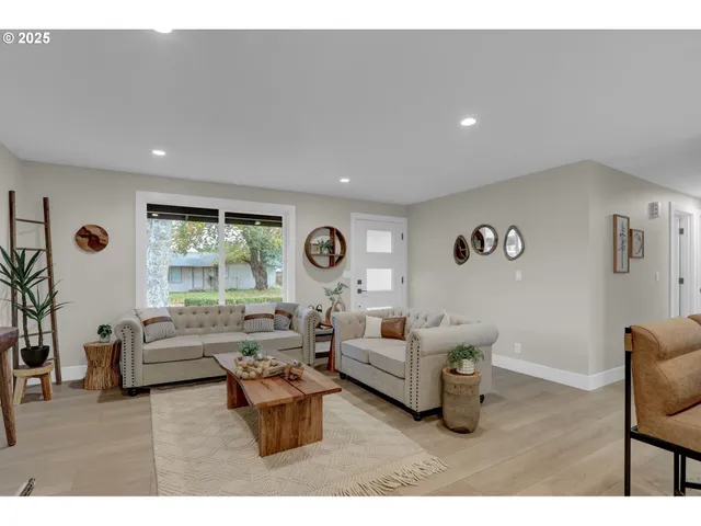 $509,900 | 3708 Gilham Road, Eugene, OR 97408