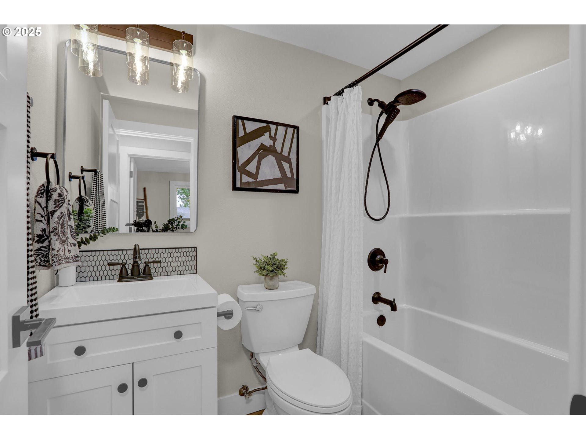 3708 Gilham Road Eugene, OR 97408 - Photo 24 of 43