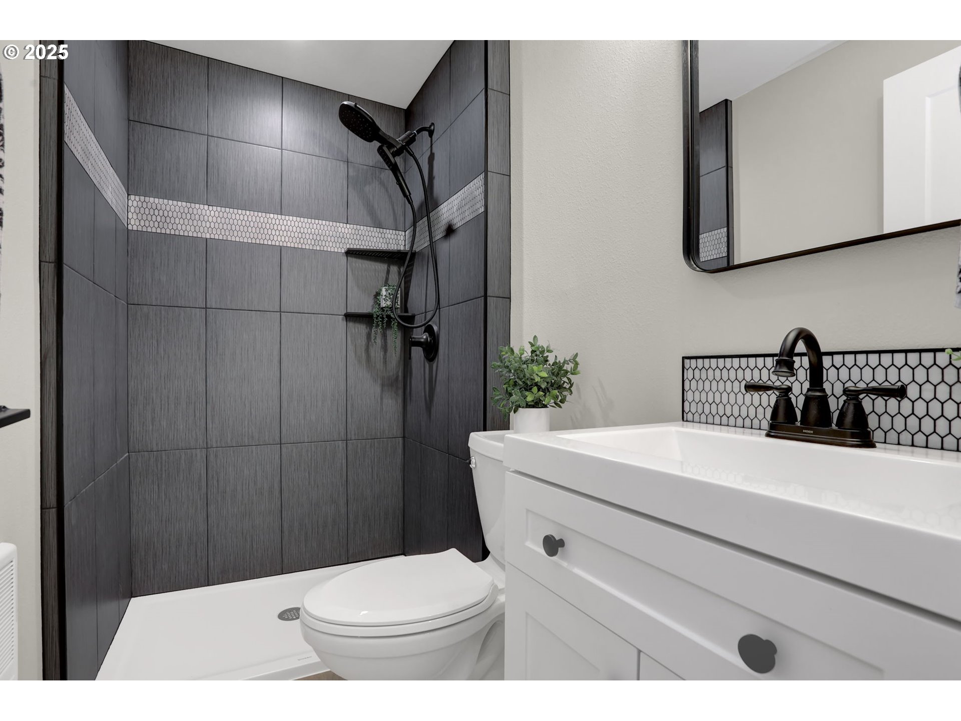 3708 Gilham Road Eugene, OR 97408 - Photo 29 of 43