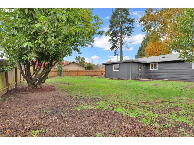 $509,900 | 3708 Gilham Road, Eugene, OR 97408