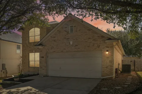 $645,000 | 5947 Lomita Verde Circle, Austin, TX 78749