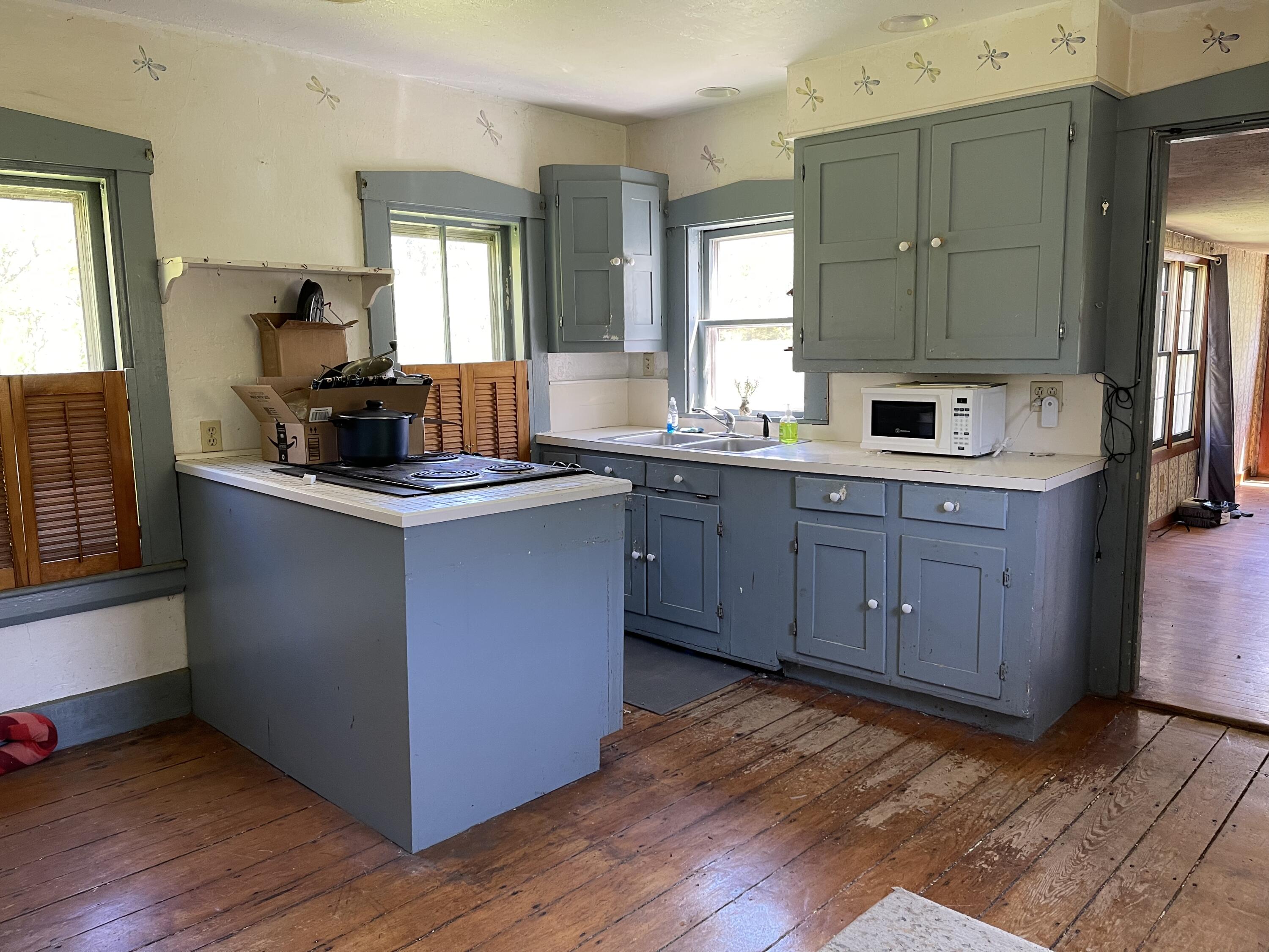 293 Pemaquid Harbor Road Pemaquid, ME 04558 - Photo 12 of 33 2022-05-24 13.23.16