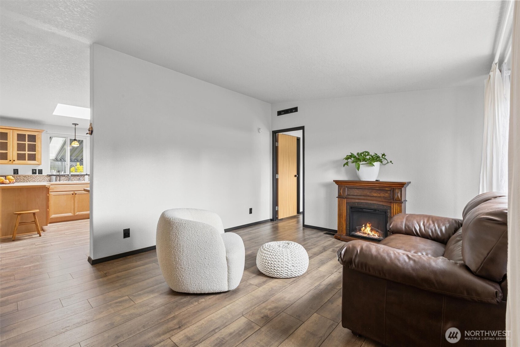 2000 192nd Street Southeast, Unit 102 Bothell, WA 98012 - Photo 6 of 40