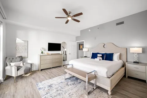 $1,350,000 | 112 Seascape Drive, Unit 2402 PENTHOUSE, Miramar Beach, FL 32550