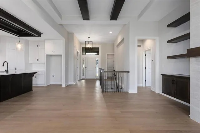 $650,550 | 13472 West 177th Street, Overland Park, KS 66013