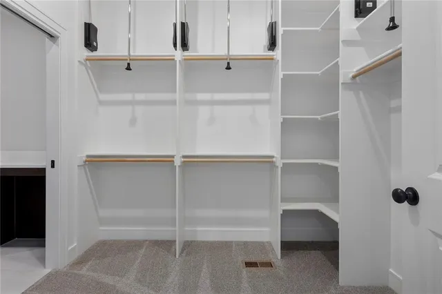 $650,550 | 13472 West 177th Street, Overland Park, KS 66013