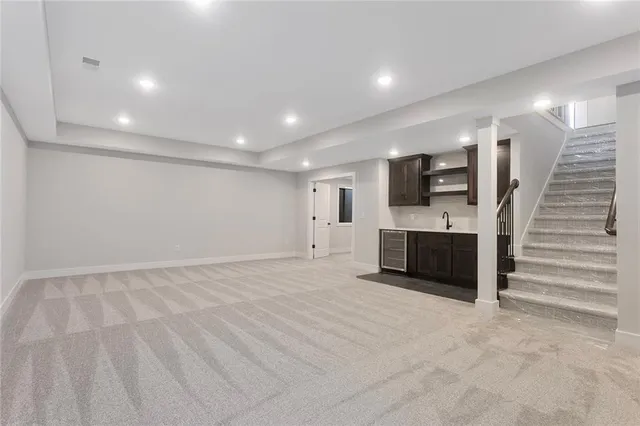 $650,550 | 13472 West 177th Street, Overland Park, KS 66013