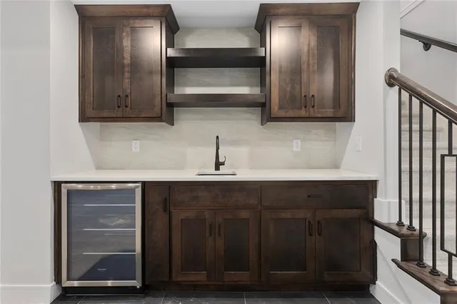 $650,550 | 13472 West 177th Street, Overland Park, KS 66013