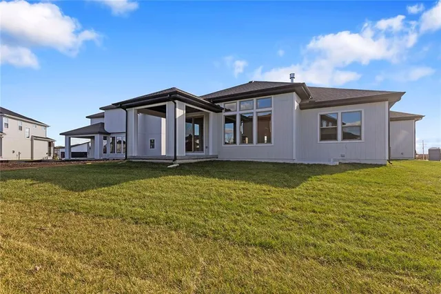 $650,550 | 13472 West 177th Street, Overland Park, KS 66013