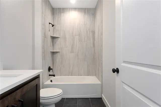 $650,550 | 13472 West 177th Street, Overland Park, KS 66013