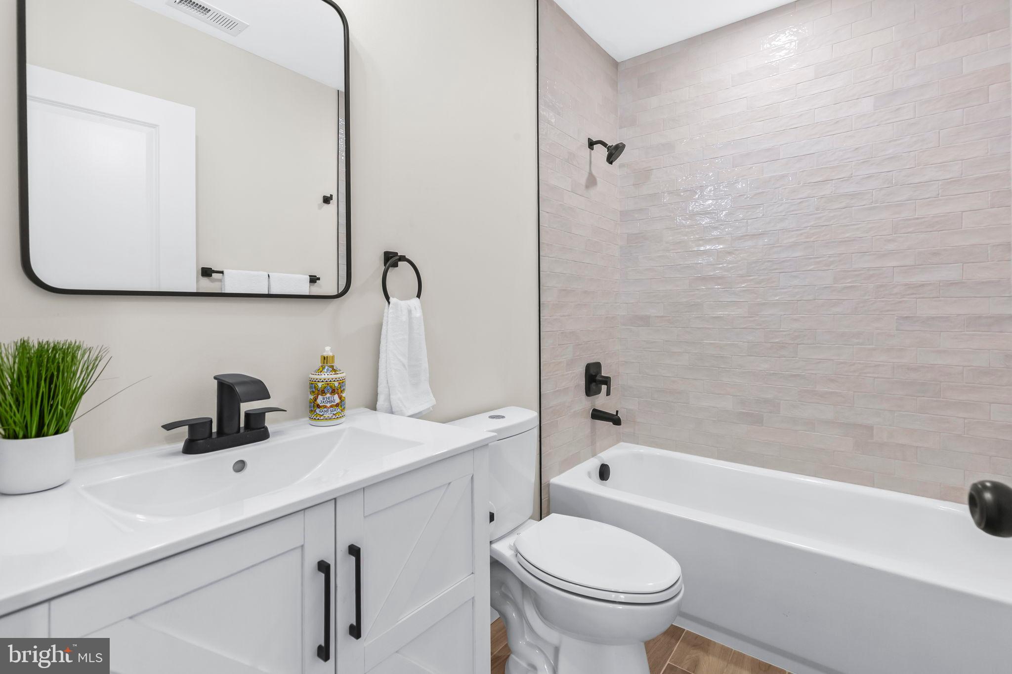 1710 Old Adelina Road Prince Frederick, MD 20678 - Photo 14 of 38 Modern bathroom with elegant finishes.
