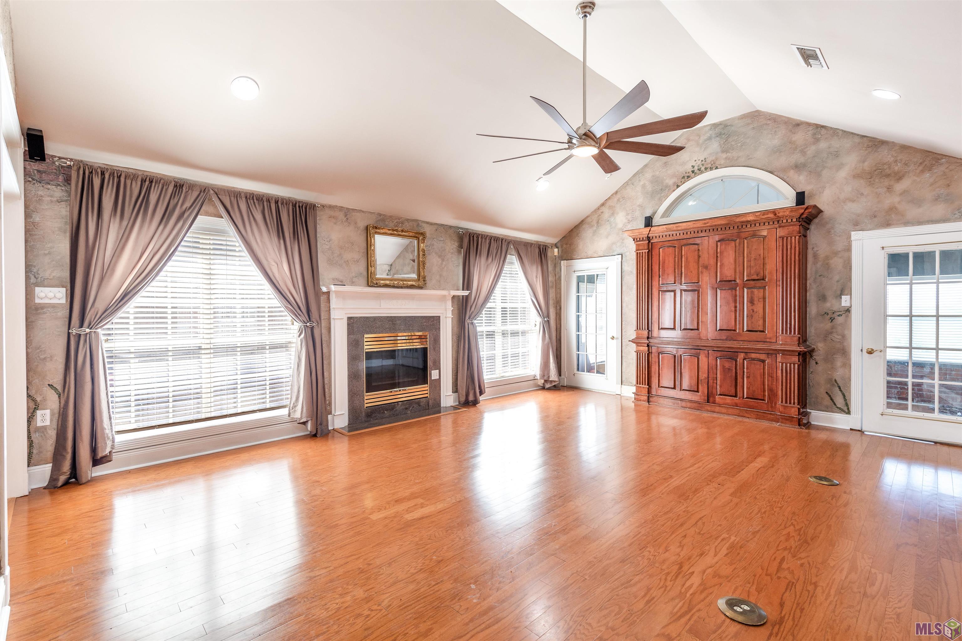 3590 Highway 1 Raceland, LA 70394 - Photo 10 of 30