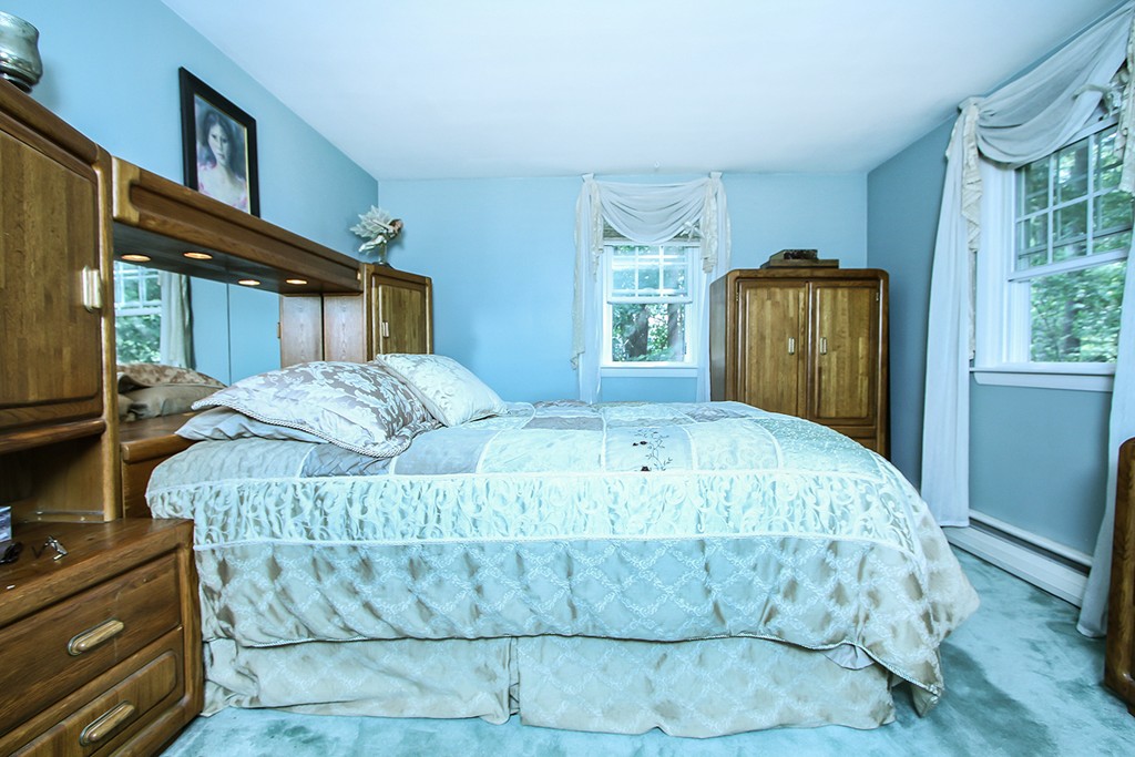 16 Chandler Road Burlington, MA 01803 - Photo 11 of 28 Gallery Image 11