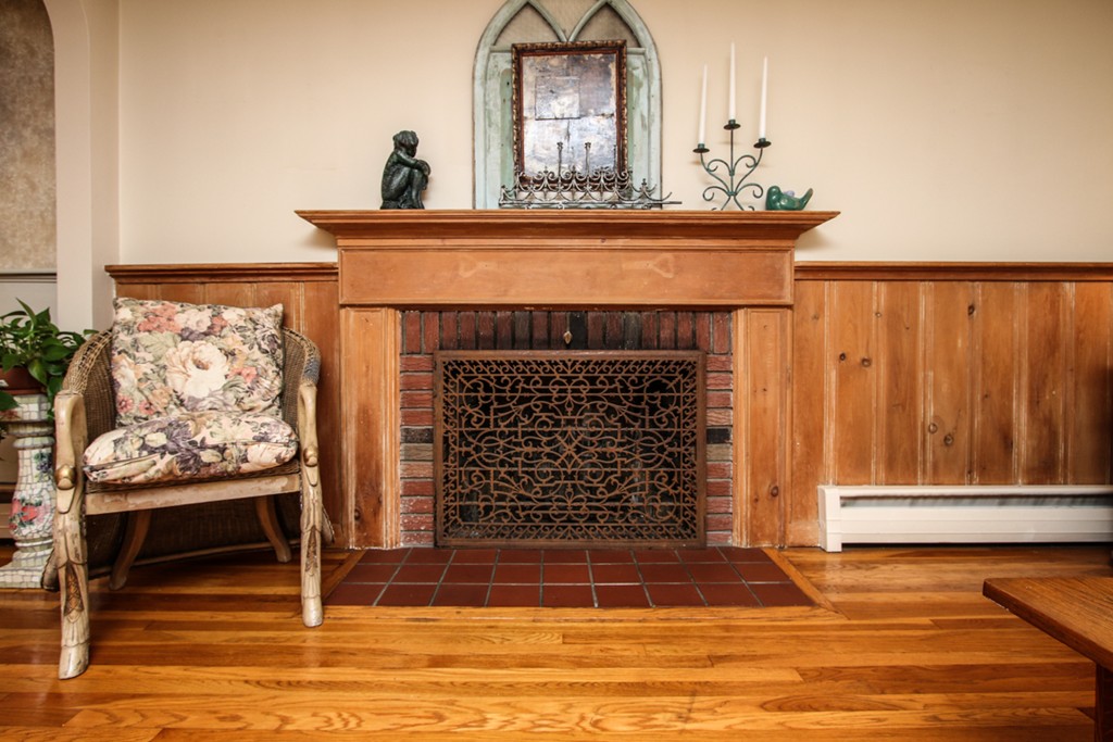 16 Chandler Road Burlington, MA 01803 - Photo 5 of 28 Gallery Image 5