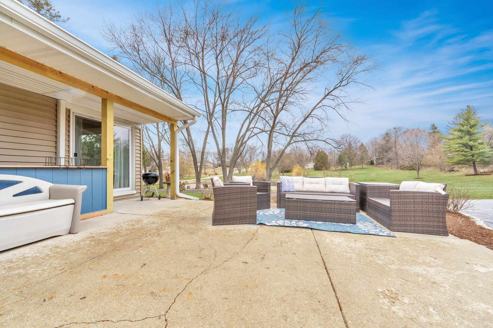 349 Haman Road Inverness, IL 60067 - Photo 31 of 36 a view of outdoor space and porch
