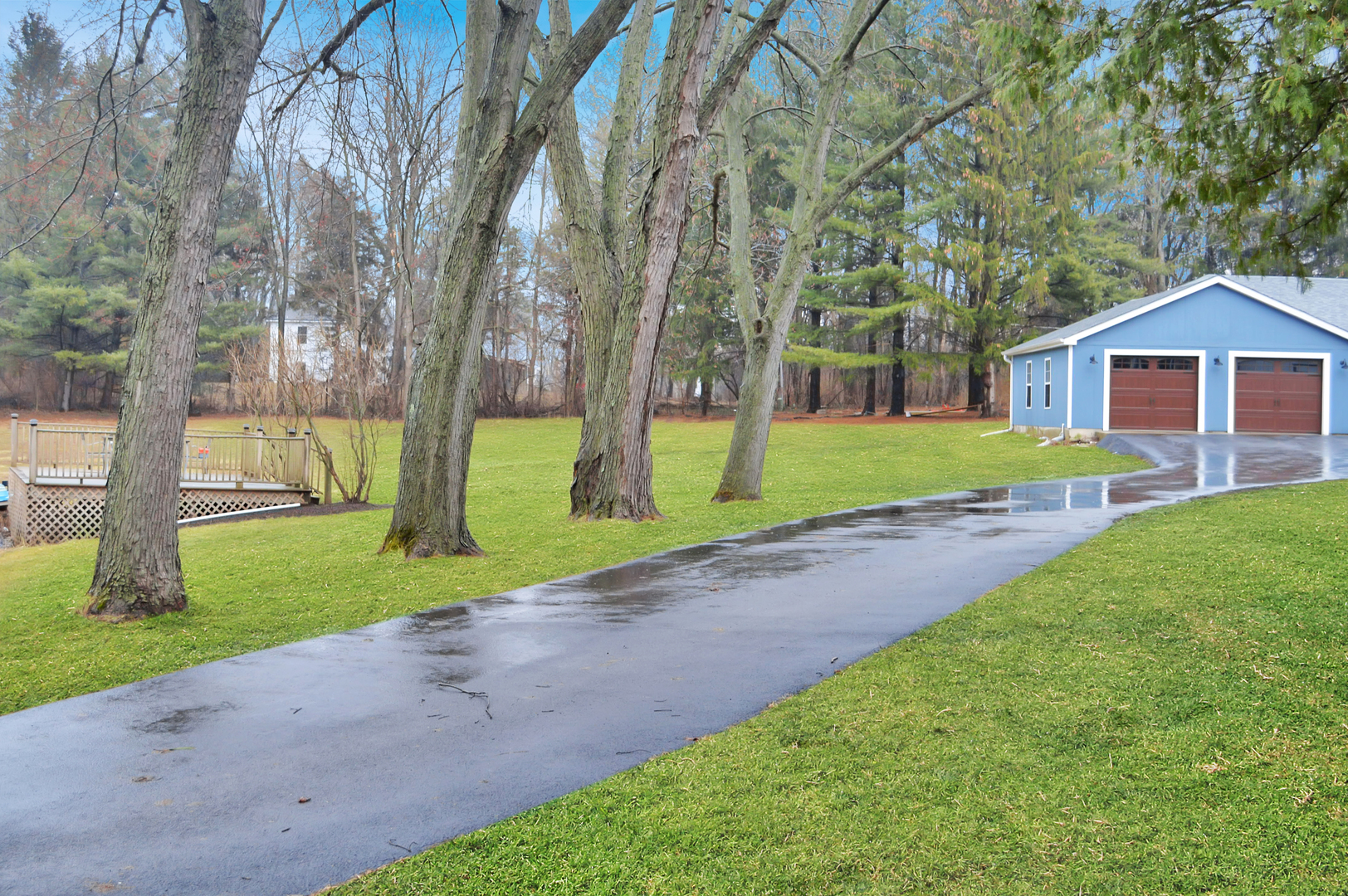 349 Haman Road Inverness, IL 60067 - Photo 36 of 36 a view of a yard in front of house
