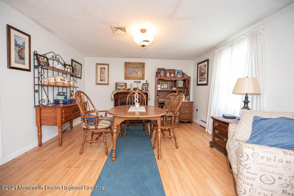 570 Eltone Road Jackson, NJ 08527 - Photo 9 of 26 unnamed (2)