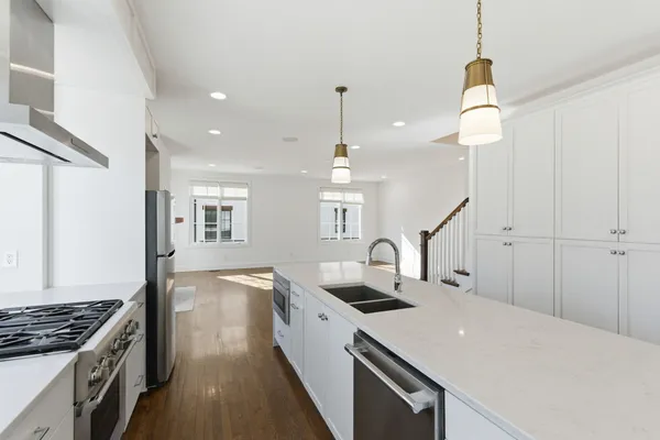 $849,900 | 519 Chesterfield Avenue, Unit 1, Nashville, TN 37212