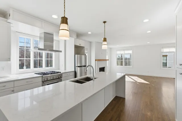 $899,900 | 519 Chesterfield Avenue, Unit 1, Nashville, TN 37212